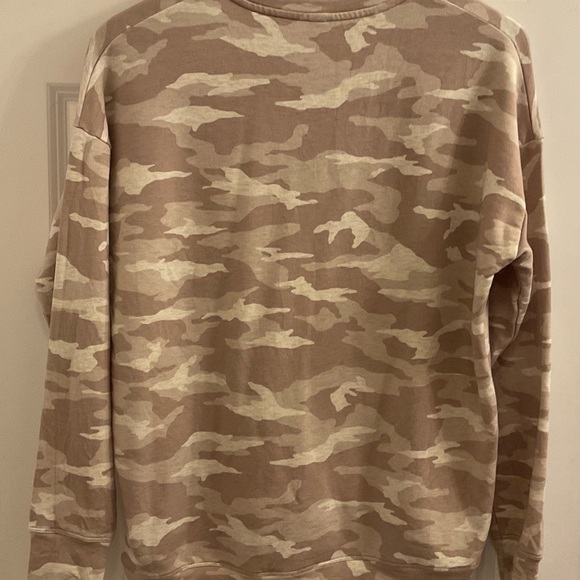 Athleta Studio to Street Oatmeal Camo Crewneck Sweatshirt - Small - Picture 6 of 7